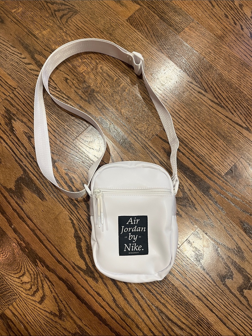 Nike Air Jordan White Crossbody Belt Bag Purse